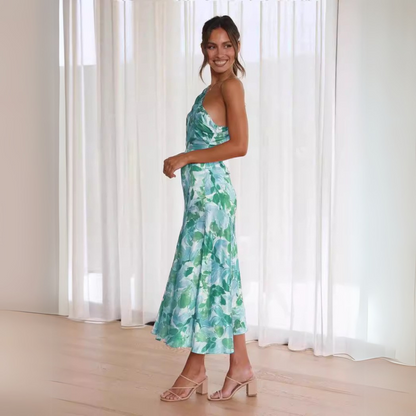 Jesmira - Elegancka sukienka z opadającymi ramionami